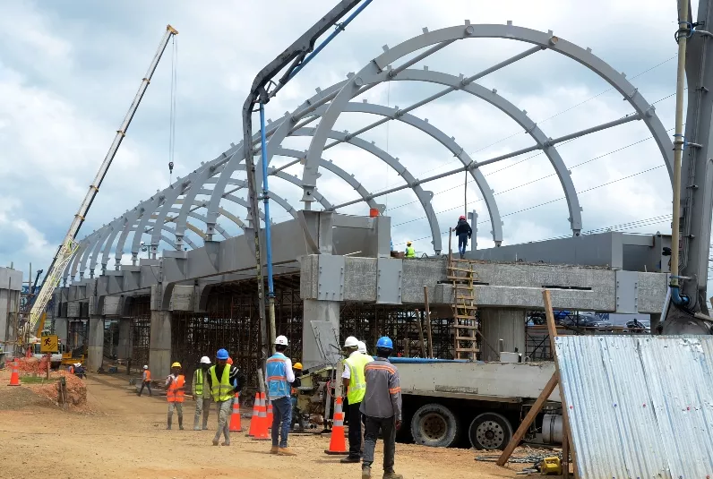 Construccion de metro, teleferico y amplicaion de l Kilometro 9. Jorge Gonzalez