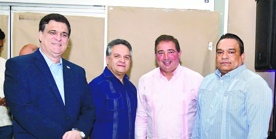 Claudio Fernández, René Rodríguez, Héctor Porchella y José Ruben Gonell Cosme