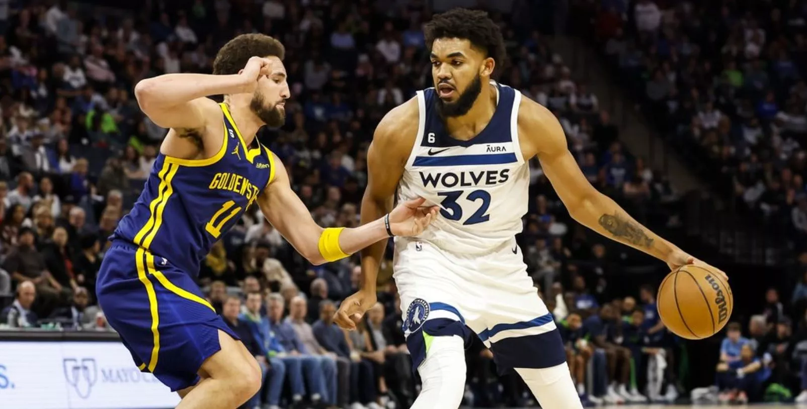 Karl Anthony Towns hizo oficial ayer  su integración al equipo dominicano para la Copa  Mundial de Baloncesto .  ap