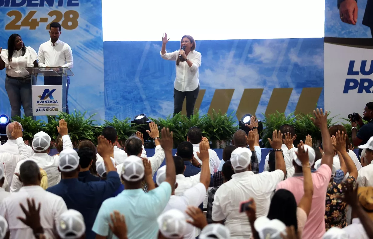 Actos estuvieron encabezados por la  secretaria general del PRM, Carolina Mejía.