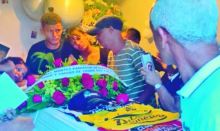 Familiares y amigos  dan último adiós a Aisla Chanel Marte.