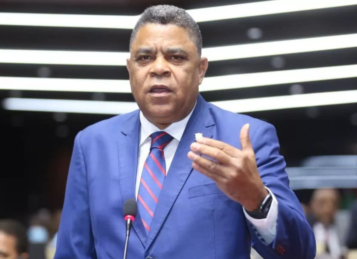 Juan Julio Campos buscará ser el senador de La Altagracia.  FUENTE EXTERNA