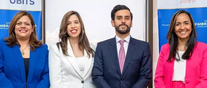Leonardo Segura y Alvin Martínez LLibre  firmaron el acuerdo.