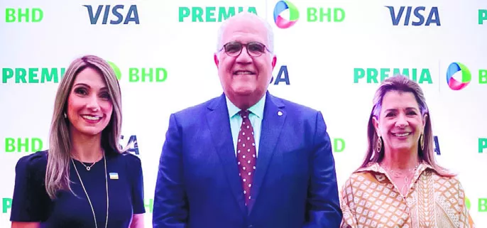 Sofía Antor, Luis Lembert y Rosa Marubeny.