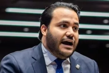 Rogelio Genao Lanza hizo la solicitud.