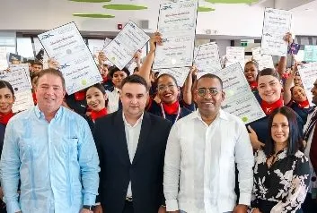 Esta es la tercera graduación.