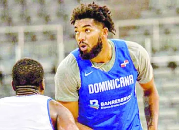 Karl Towns y Lester Quiñones encabezan preselección nacional de baloncesto.   fuente externa