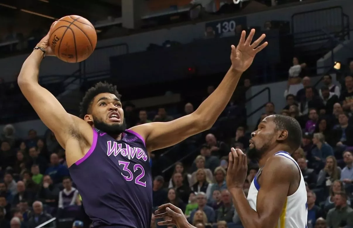 Karl Anthony Towns será la principal figura equipo dominicano en Copa Mundial.  Archivo