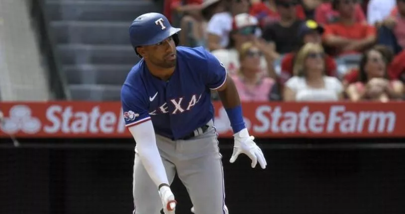 Ezequiel Durán  bateó par de imparables ayer para Texas. ap