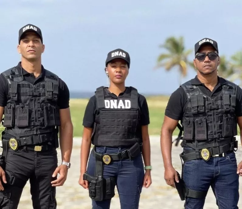 Parte de los protagonistas de la película “Rango de honor”.