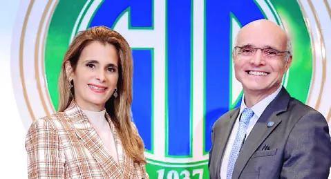 Ligia Bonetti y Mauricio Ramírez.
