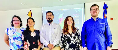 Adriana Montes, Nancy Vásquez, Santiago de los Ríos, Viviana Uribe y  Felipe Gutiérrez.