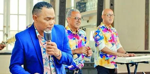 El cantante  Joe Veras durante la grabación del video.