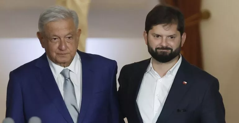 "Allende es el dirigente extranjero que más admiro", dice López Obrador desde Chile
