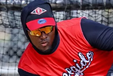 Junior Lake se reportó ayer a los Leones en   academia NYY.