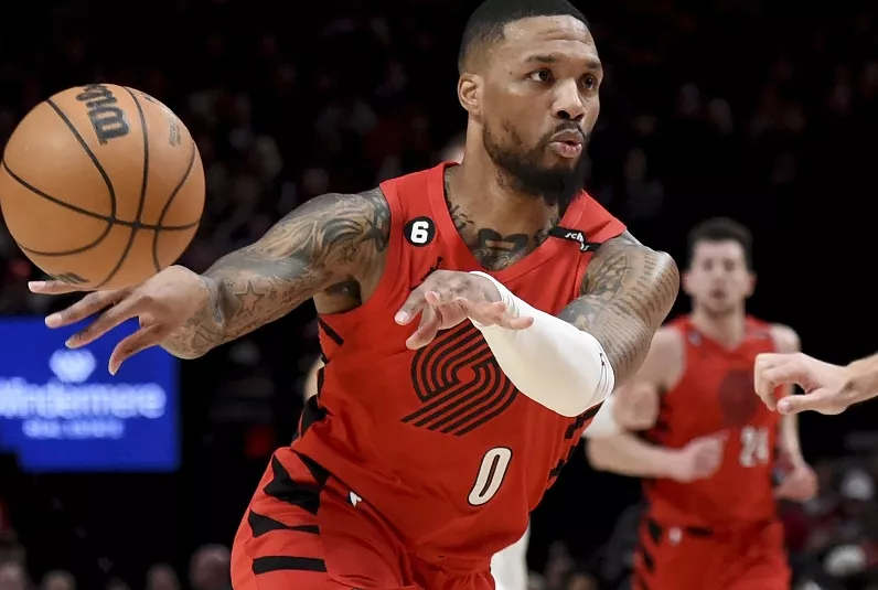 Lillard Trade Basketball