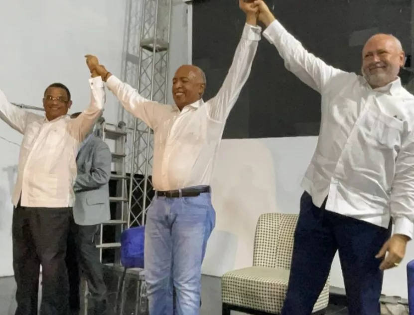 Mérido Torres y Robert Arias   respaldarán a Bertico Santana.