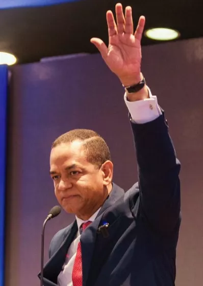 Julio César Valentín es el presidente de la organización.