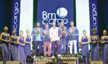 Los ganadores Edgar Alma y Ernesto Giralt, Gross; y Felipe Scheker y Teófilo Vargas, Neto.