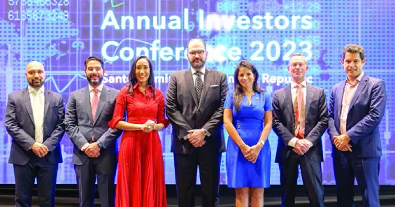 Rahul Garg, Francisco Torres, Yamileh García, Nassim J. Alemany, María J. Martínez, Damián Sassower y Nicolás Silva.