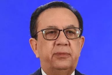 Héctor Valdez Albizu, gobernador del Banco Central.