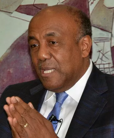 Ministro de Energía y Minas,   Antonio Almonte