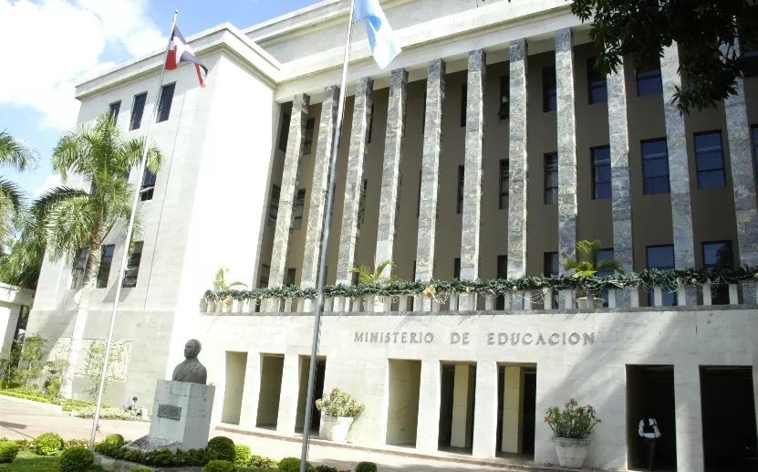 Invertirán RD$38,370.1 millones adicionales remuneraciones.
