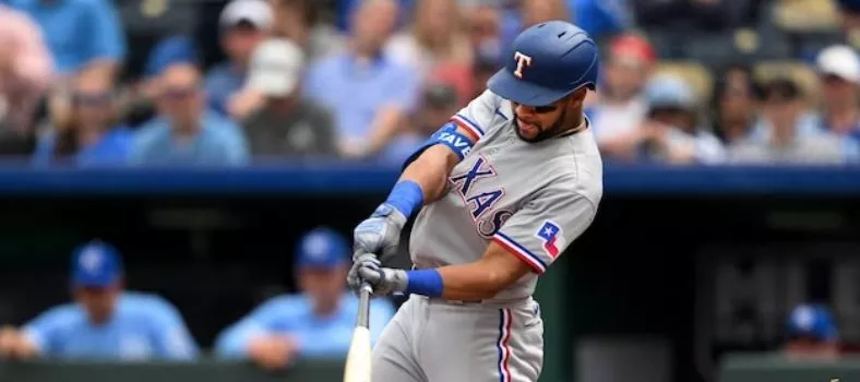 Leody Taveras está teniendo buena actuación playoffs.  AP