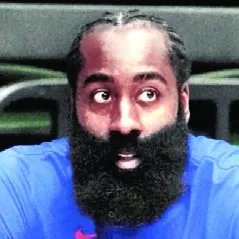 James Harden, regresó ayer al equipo de Filadelfia 76ers.
