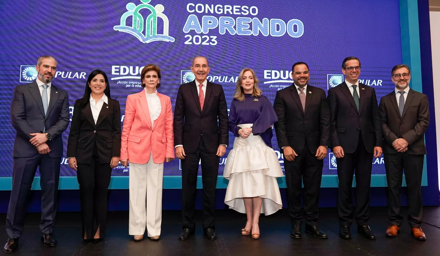 William Phelan, Mariel Bera, Elena Viyella de Paliza, Franklin García Fermín, María Waleska Álvarez, Pablo Ulloa, César Dargam y Darwin Caraballo.