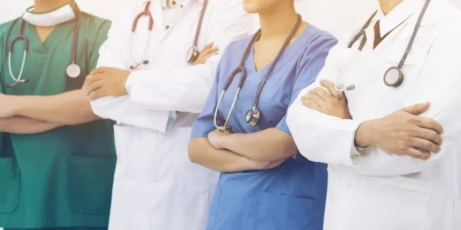 MEDICOS