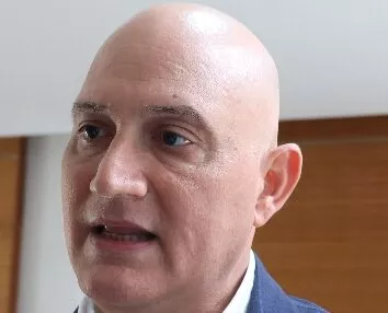 Pável Isa Contreras
