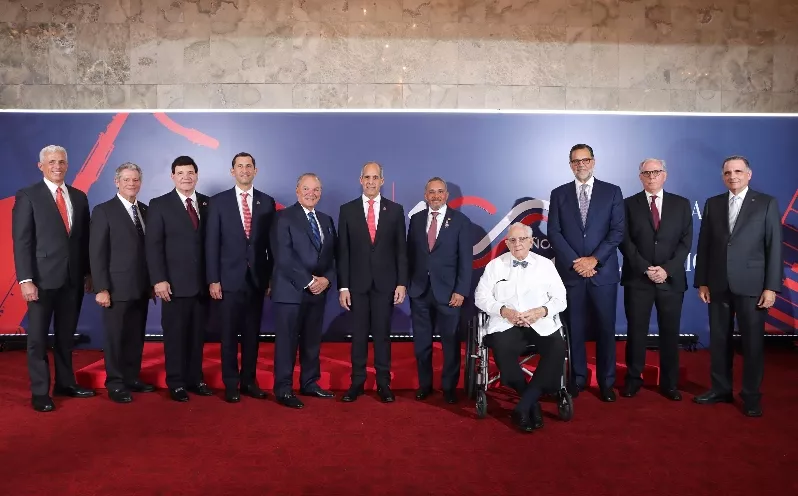 Alejandro Peña Prieto, Gustavo Tavares, Julio Brache, Roberto Herrera, Frank Rainieri, Edwin De los Santos, Ramón Ortega, Eduardo Fernández, Carlos Ros, David Fernández y Máximo Vidal.