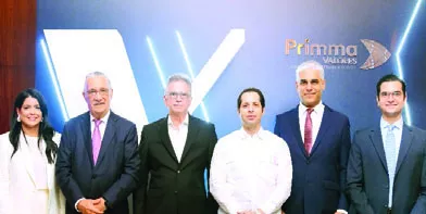 Rebeca García,  Julio Cross, Otto Obritzhauzer, Ernesto Bournigal Read, Javier  Guerrero Chércoles y José Miguel Cuervo.