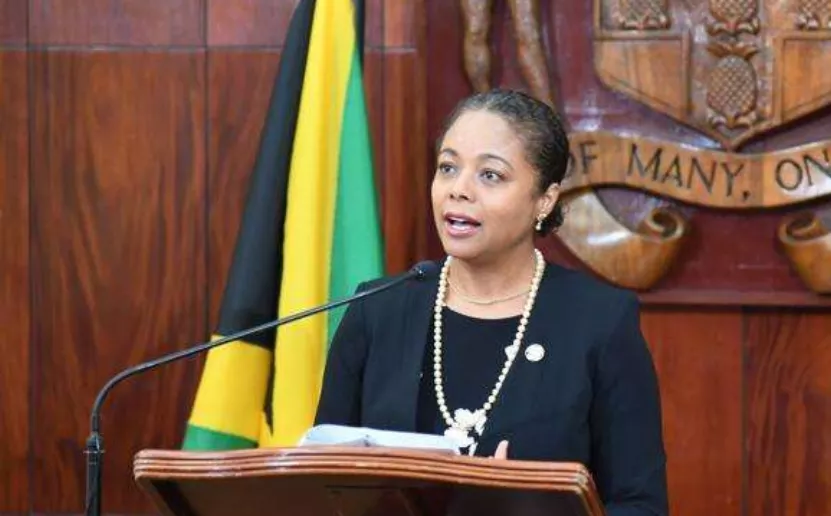 Marlene Malahoo Forte, ministra de Asuntos   Constitucionales