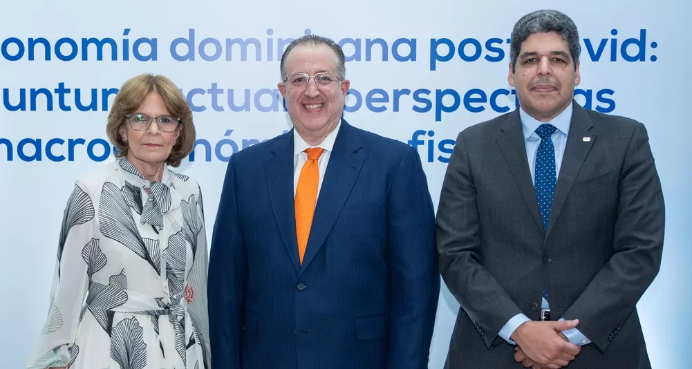 Yolanda Guzmán, Magín Díaz y José Luis Ventura.