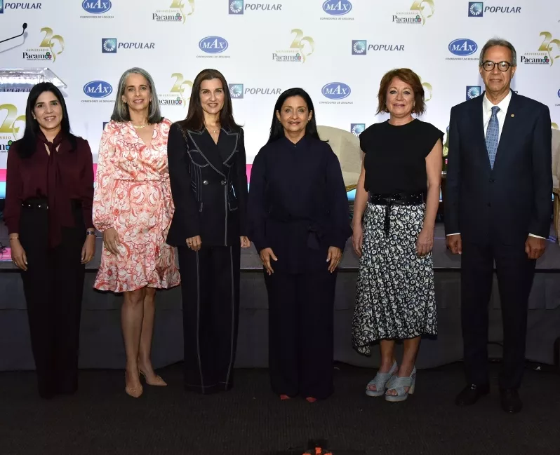 Mariel Bera, Yanira Lara, María Rojas, Soraya Lara, Rocío Ramos Paul y José Mármol.