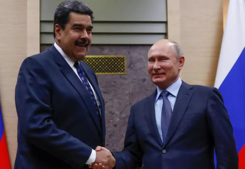 Los  presidentes Vladimir Putin y Nicolás Maduro.