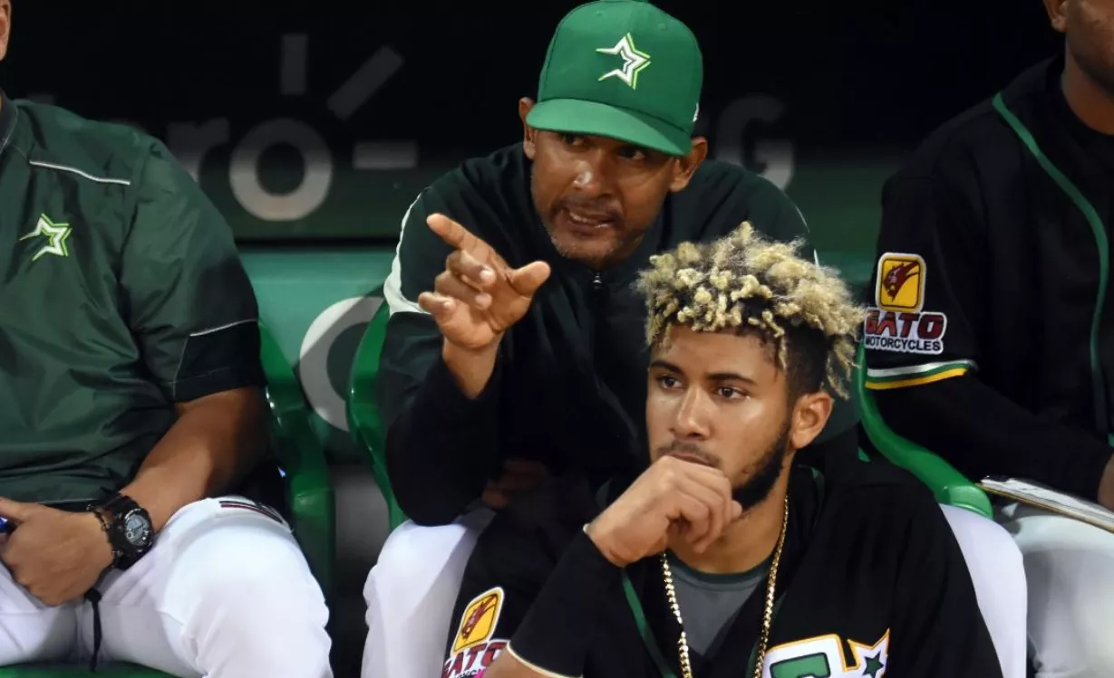 Fernando Tatis padre es el principal mentor de su hijo, quien es un estelar en Grandes Ligas.