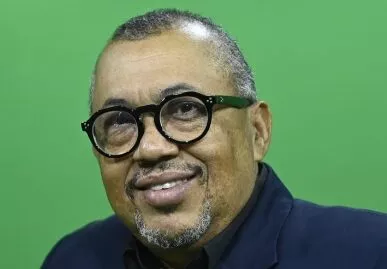 Américo Celado,  presidente de la ACD, pondera acto.