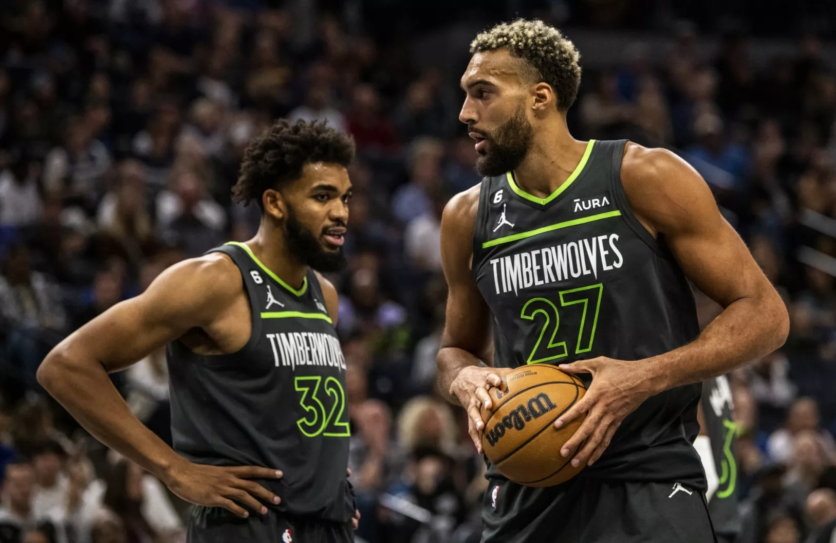 La esperada buena combinación entre Kal Towns y Rudy Gobert  unidos a Anthony Edwards rinde  frutos a Minnesota .  Ap