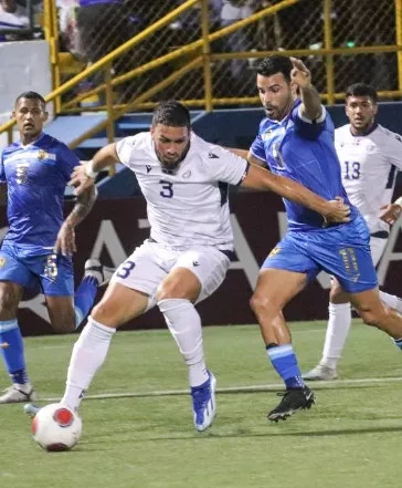 Acción del partido entre Dominicana y Nicaragua.
