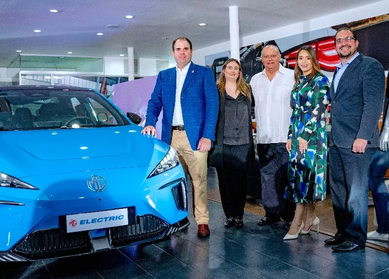 Eduardo José Pellerano, Marielle Pellerano, Eduardo Pellerano, Glenys Suberví y Hugo Sánchez.