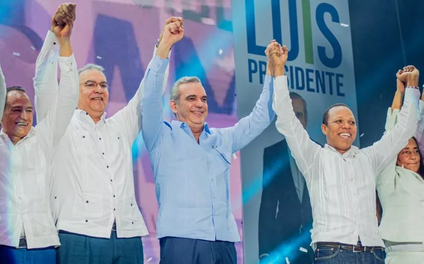 Luis Abinader  será candidato de la mayoría de  los partidos.