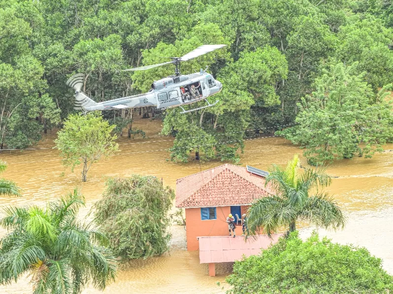 Escuadrón de Rescate durante una de las misiones.