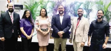 Carlos Checo, Patricia Nanita, Yudelka Arrendel, Federico Franco, Junior Pujols y Ricardo Tirado.