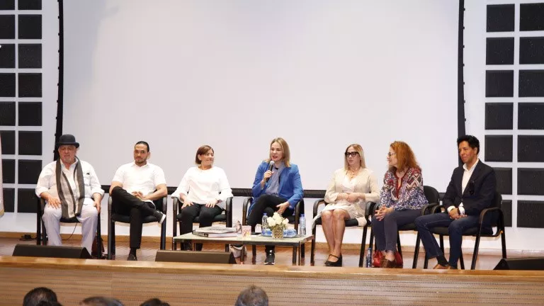 Diálogos culturales (1)
