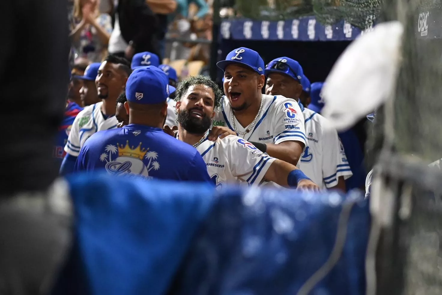 michael de la cruz celebra