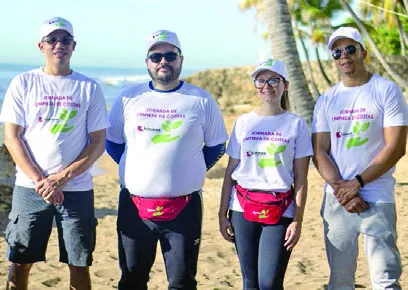 Junior López, Daniel Escobar, Anny Fernández y Luis Suero.