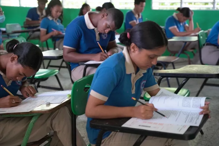 Entidad insta   redoblar  los esfuerzos  elevar calidad educación.